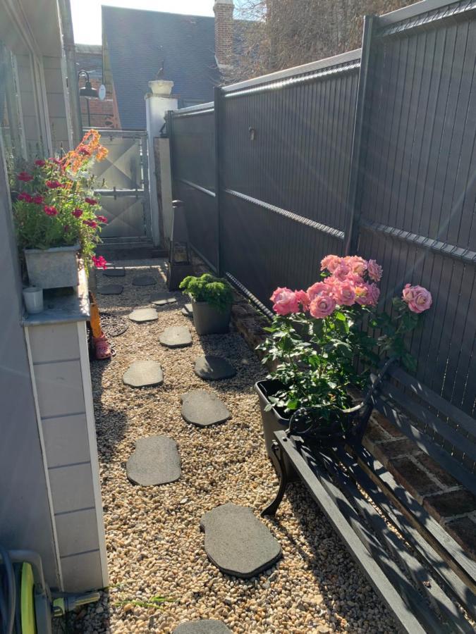 Dom'S Garden Bed & Breakfast Livarot-Pays-d'Auge Luaran gambar